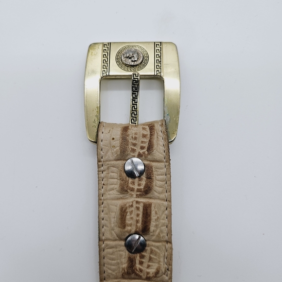 HER CINTURONES | thick leather croc belt - Picture 3 of 9